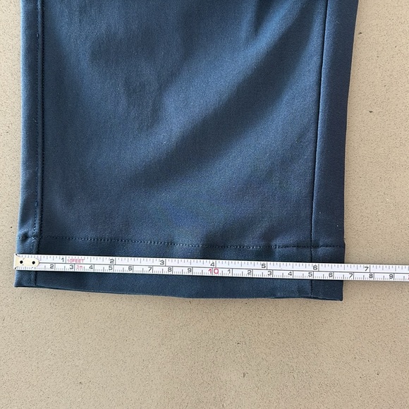 Lululemon Commission Slim-Fit Pant in True Navy | Size 34 - Picture 11 of 12